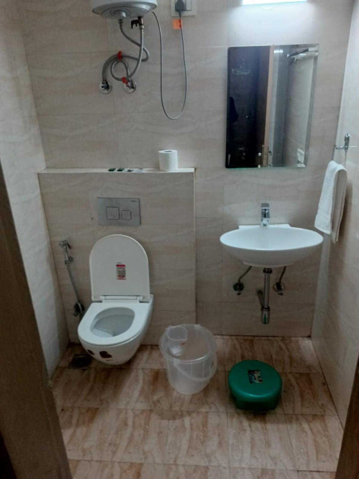 Soooper Hotel Gurgaon Exterior photo