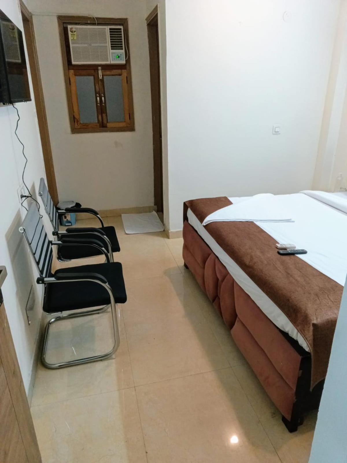Soooper Hotel Gurgaon Exterior photo